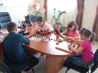 Күңелле лә инде йәйге каникул!