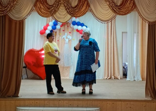 «Наполнен мир любовью материнской»